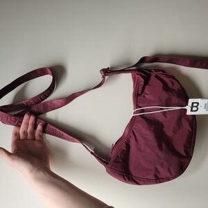 Baggu Small Crescent Bag Nwt Oxblood